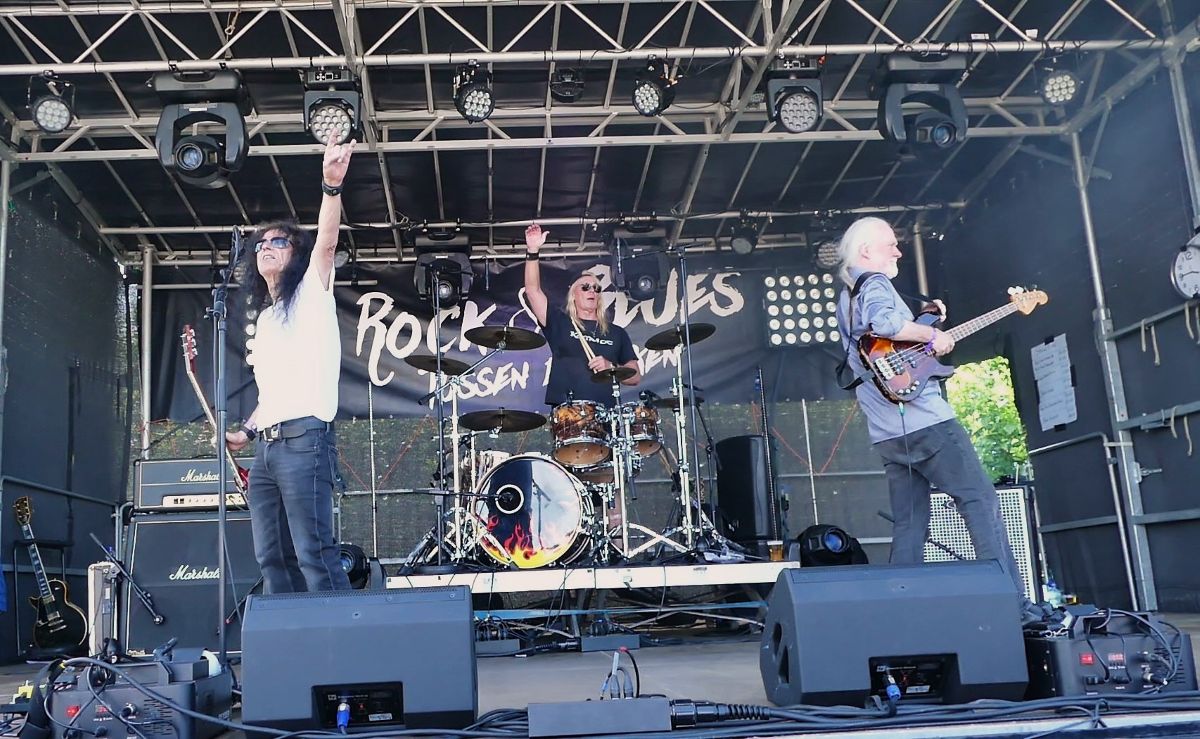 Rob Orlemans Half Past Midnight